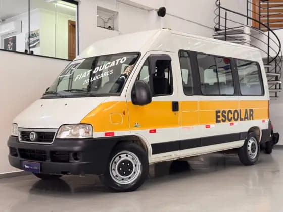 Carro 2.3 MINIBUS TETO ALTO 16V TURBO DIESEL 3P MANUAL