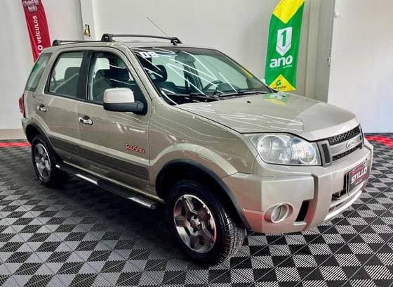 Carro 1.6 XLT FREESTYLE 8V FLEX 4P MANUAL