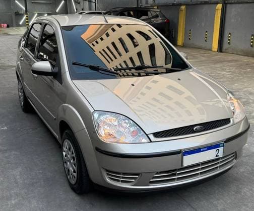 Carro 1.6 MPI SEDAN 8V FLEX 4P MANUAL