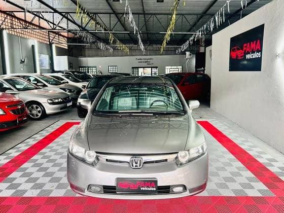 Carro 1.8 EXS 16V FLEX 4P AUTOMÁTICO