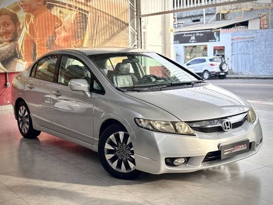 Carro 1.8 LXL 16V FLEX 4P AUTOMÁTICO