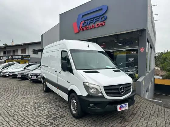Carro 2.2 CDI DIESEL FURGÃO 415 TA LONGO MANUAL