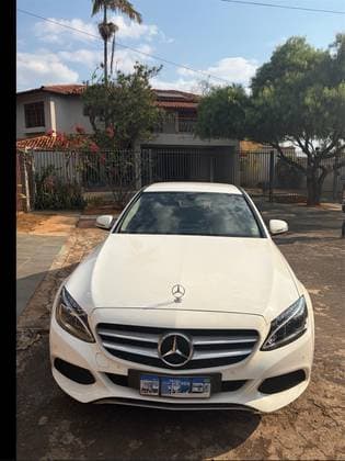 Carro 1.6 CGI FLEX AVANTGARDE 9G-TRONIC