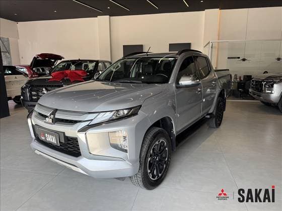 Carro 2.4 16V TURBO DIESEL SPORT HPE CD 4P 4X4 AUTOMÁTICO