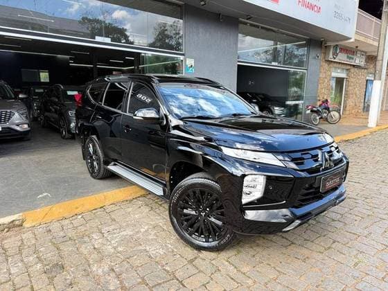 Carro 2.4 16V MIVEC TURBO DIESEL LEGEND BLACK AWD AUTOMÁTICO