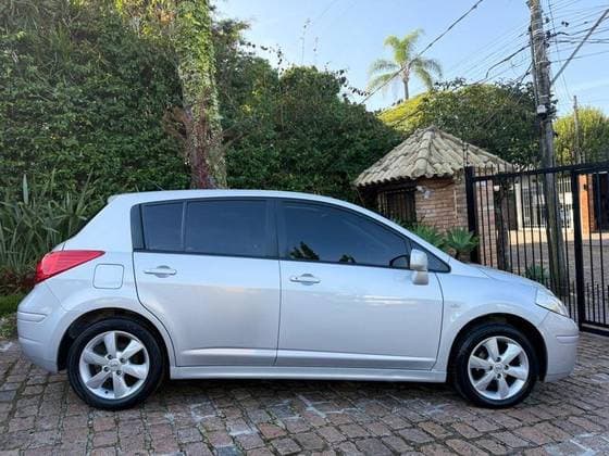 Carro 1.8 SL 16V FLEX 4P AUTOMÁTICO