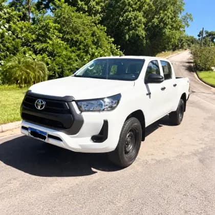 Carro 2.8 D-4D TURBO DIESEL CD POWER PACK 4X4 MANUAL