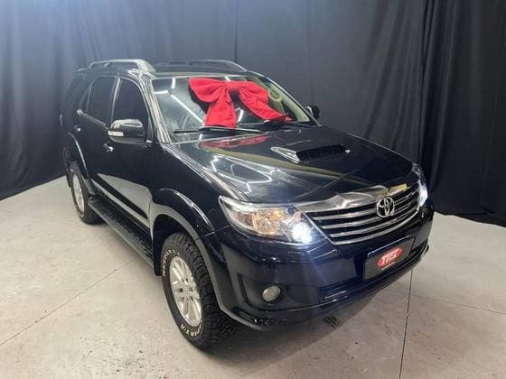 Carro 2.7 SR 4X2 CD 16V FLEX 4P AUTOMÁTICO