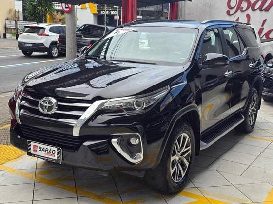 Carro 2.8 SRX 4X4 7 LUGARES 16V TURBO INTERCOOLER DIESEL 4P AUTOMÁTICO