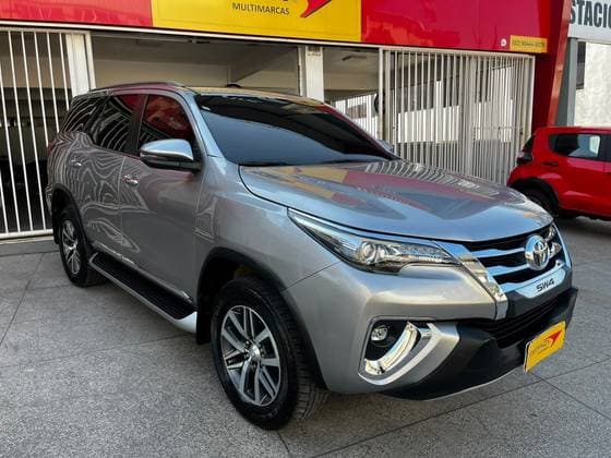 Carro 2.8 SRX 4X4 7 LUGARES 16V TURBO INTERCOOLER DIESEL 4P AUTOMÁTICO