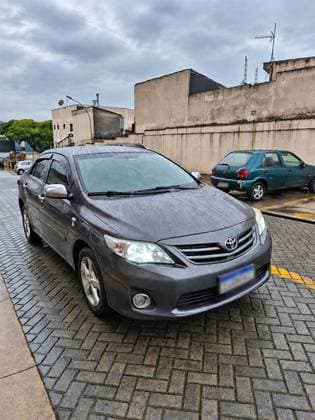 Carro 1.8 GLI 16V FLEX 4P AUTOMÁTICO