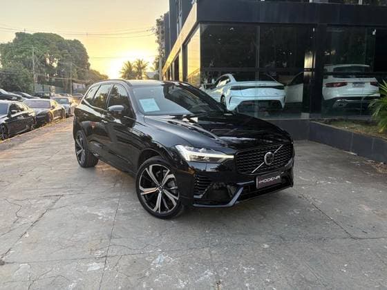Carro 2.0 T8 RECHARGE R-DESIGN AWD GEARTRONIC