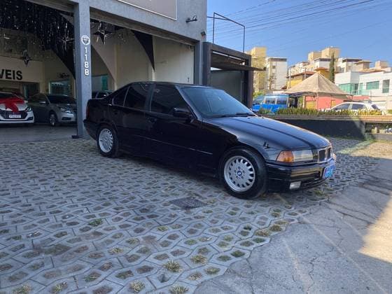 Carro 2.5 SEDAN 24V GASOLINA 4P MANUAL