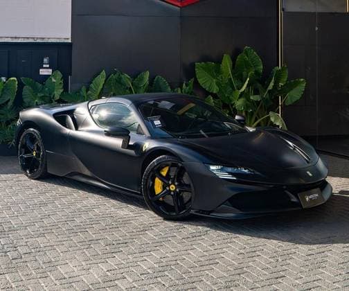 Carro 4.0 V8 TURBO PHEV SPIDER F1-DCT