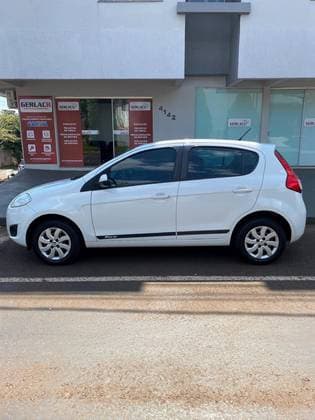 Carro 1.0 MPI ATTRACTIVE 8V FLEX 4P MANUAL