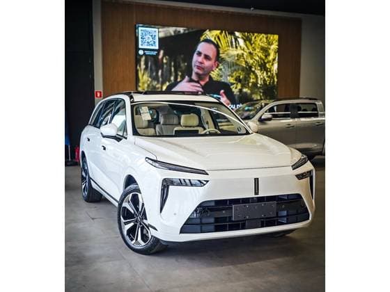Carro 1.5 TURBO PHEV AWD DHT
