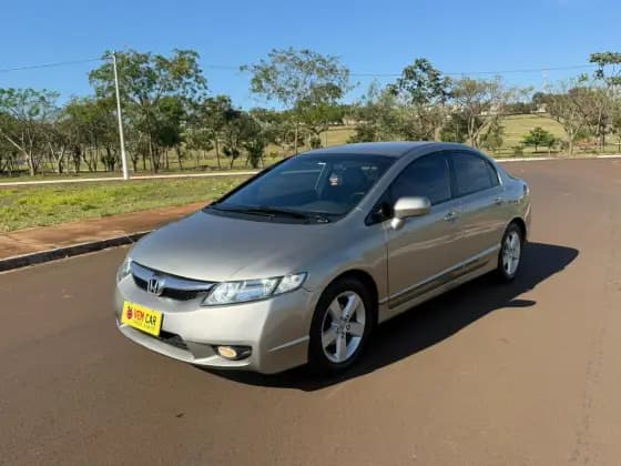 Carro 1.8 LXS 16V GASOLINA 4P AUTOMÁTICO