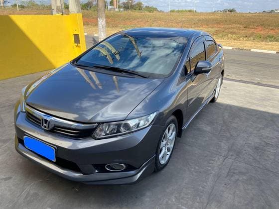 Carro 1.8 EXS 16V FLEX 4P AUTOMÁTICO