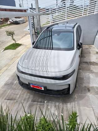 Carro 69,9 KW BEV