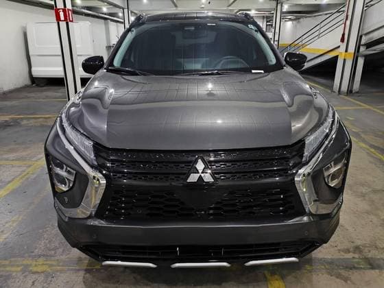Carro 1.5 MIVEC TURBO GASOLINA HPE-S S-AWC CVT