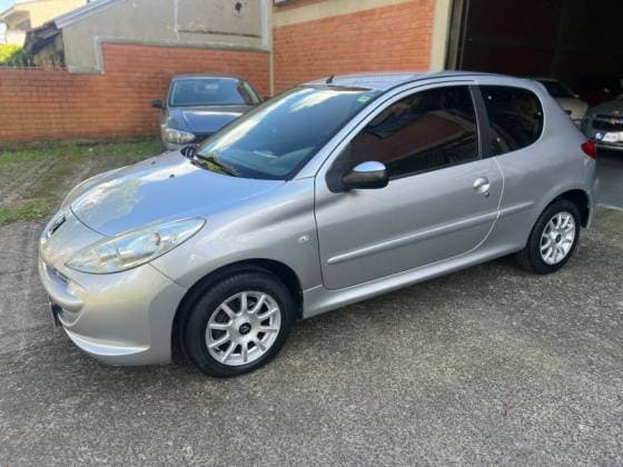 Carro 1.4 XR 8V FLEX 2P MANUAL