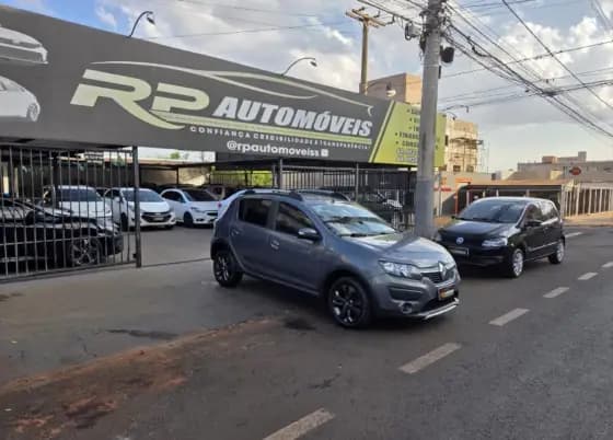Carro 1.6 STEPWAY 8V FLEX 4P AUTOMATIZADO