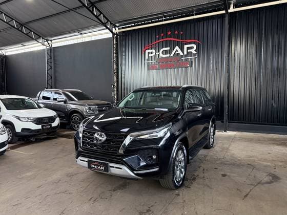 Carro 2.7 SRV 7 LUGARES 4X2 16V FLEX 4P AUTOMÁTICO
