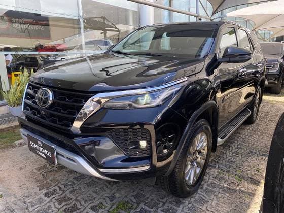 Carro 2.8 D-4D TURBO DIESEL SRX 7L 4X4 AUTOMÁTICO