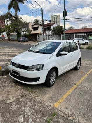 Carro 1.0 MI 8V FLEX 4P MANUAL