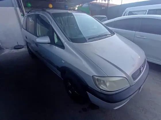 Carro 2.0 MPFI 8V GASOLINA 4P MANUAL