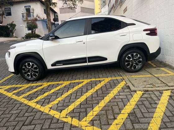 Carro 1.0 TURBO 200 FLEX SHINE CVT