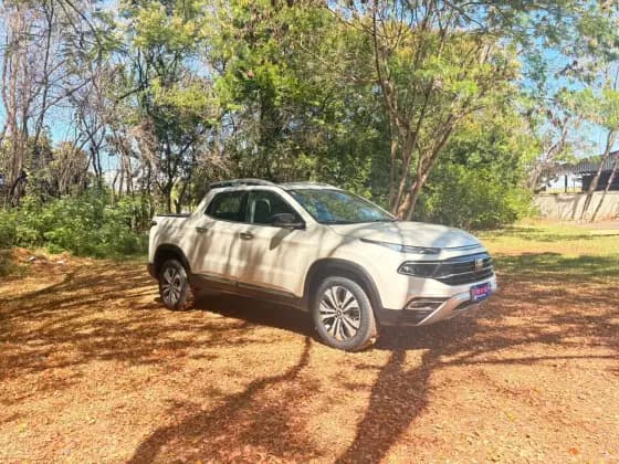 Carro 2.0 16V TURBO DIESEL VOLCANO 4WD AT9