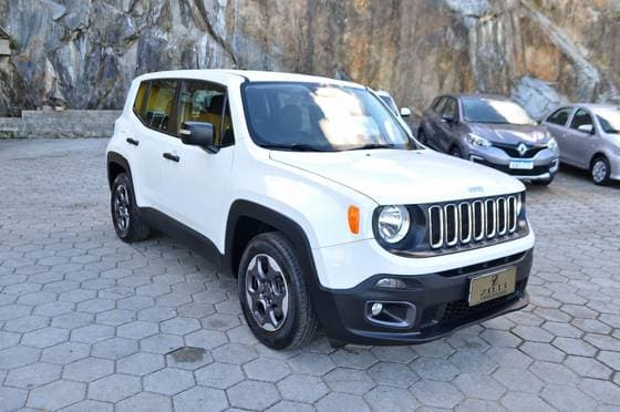 Carro 1.8 16V FLEX 4P MANUAL