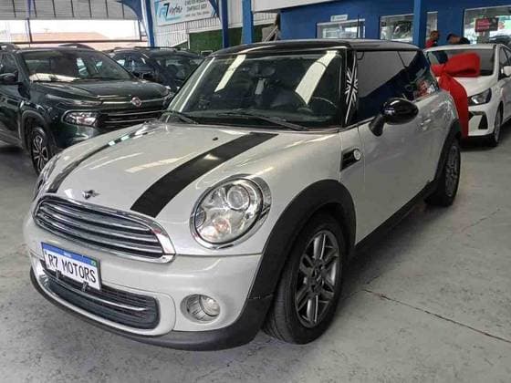 Carro 1.6 16V GASOLINA 2P AUTOMÁTICO