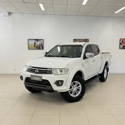 Carro 3.2 HPE 4X4 CD 16V TURBO INTERCOOLER DIESEL 4P AUTOMÁTICO