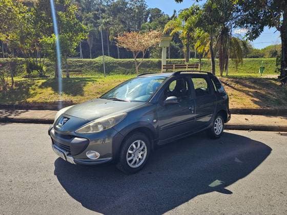 Carro 1.6 ESCAPADE SW 16V FLEX 4P MANUAL