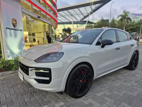 Carro 4.0 V8 GASOLINA S COUPÉ AWD TIPTRONIC S
