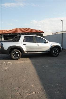 Carro 1.3 TCE FLEX OUTSIDER X-TRONIC