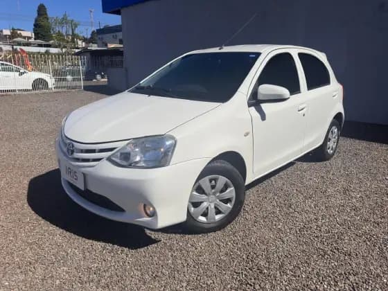 Carro 1.3 X 16V FLEX 4P MANUAL