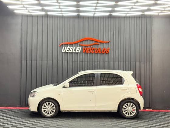 Carro 1.5 XLS 16V FLEX 4P MANUAL
