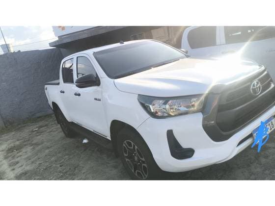 Carro 2.8 D-4D TURBO DIESEL CD POWER PACK 4X4 MANUAL