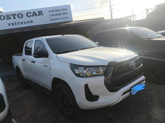 Carro 2.8 D-4D TURBO DIESEL CD POWER PACK 4X4 MANUAL