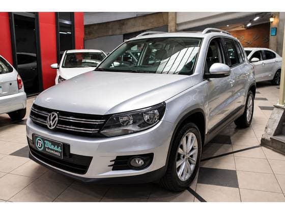 Carro 2.0 TSI 16V TURBO GASOLINA 4P TIPTRONIC