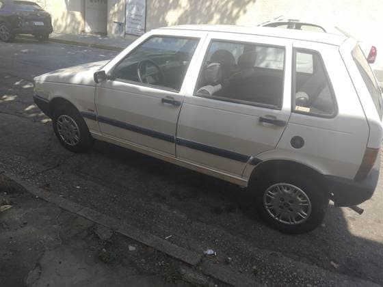 Carro 1.0 IE MILLE EP 8V GASOLINA 4P MANUAL