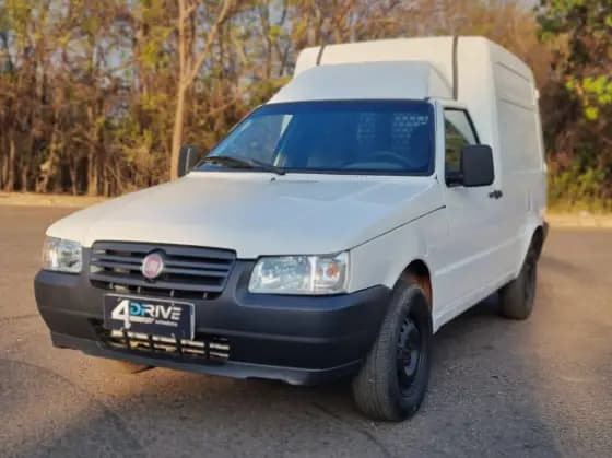Carro 1.3 MPI FURGÃO 8V FLEX 2P MANUAL