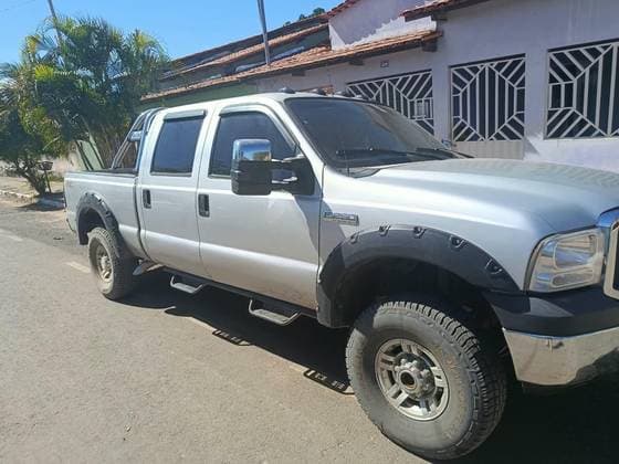 Carro 3.9 XLT MAX POWER 4X4 CD DIESEL 4P MANUAL