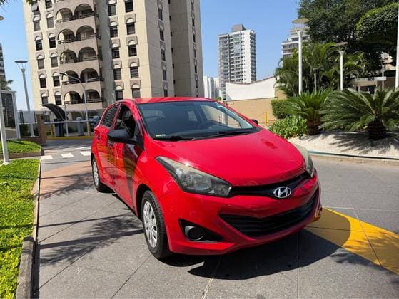 Carro 1.0 COMFORT PLUS 12V FLEX 4P MANUAL