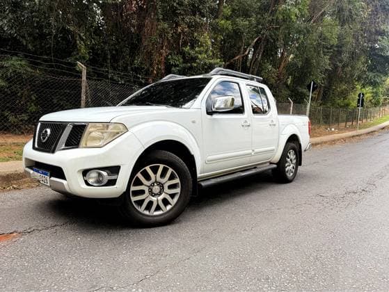 Carro 2.5 SL 10 ANOS 4X4 CD TURBO ELETRONIC DIESEL 4P AUTOMÁTICO