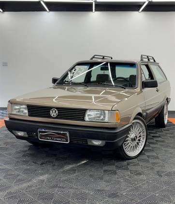 Carro 1.8 GL 8V GASOLINA 2P MANUAL