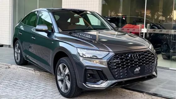 Carro 2.0 45 TFSI GASOLINA SPORTBACK S LINE QUATTRO S TRONIC